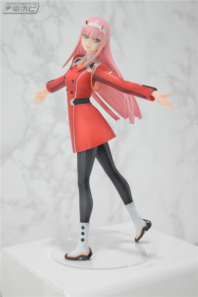 DARLING in the FRANXX Figure - Zero Two 02 PVC Action Figure Toy 21cm